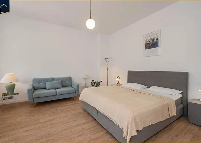 Apartment Martha 3 *